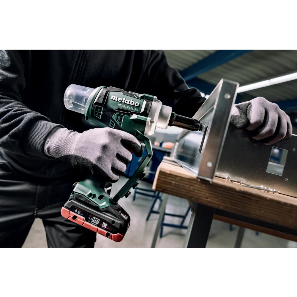 Máy Bắn Rivet Dùng Pin Metabo NP 18 LTX BL 5.0 Máy Bắn Rivet Dùng Pin Metabo NP 18 LTX BL 5.0